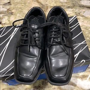 Max + Jake Boys Dress shoes